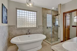5300 Lookout Ridge Dr, Marble Falls, TX 78654 - Photo 11