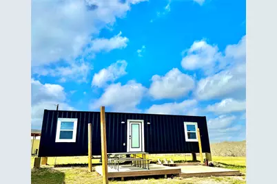 1118 County Road 447, Waelder, TX 78959 - Photo 15