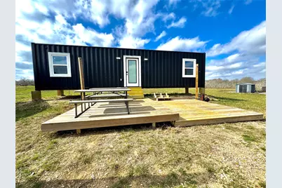 1118 County Road 447, Waelder, TX 78959 - Photo 29