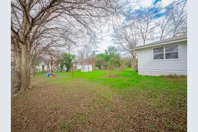 1910 S 13th Street, Temple, TX 76504 - Photo 33
