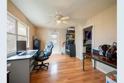 1910 S 13th Street, Temple, TX 76504 - Photo 27