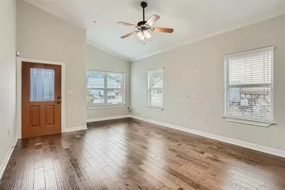 2800 Joe Dimaggio Boulevard #35, Round Rock, TX 78665 - Photo 3
