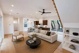 1301 Minnie Dr, Austin, TX 78732 - Photo 9
