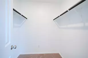 384 Papaya Dr, Buda, TX 78610 - Photo 9