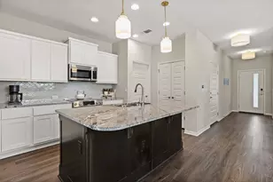 9809 Eloquence Dr, Manor, TX 78653 - Photo 9
