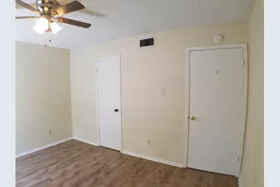 4908 Barkbridge Trail, Austin, TX 78744 - Photo 11
