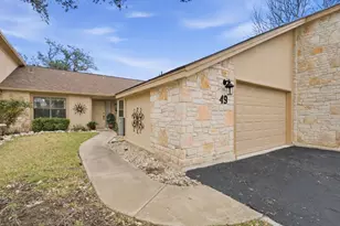 49 Oaks Pl, Lago Vista, TX 78645 - Photo 1