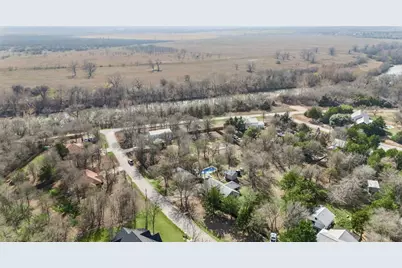 114 Upola Court, Bastrop, TX 78602 - Photo 7