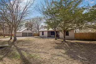 114 Upola Ct, Bastrop, TX 78602 - Photo 21