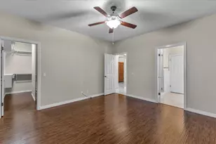 11558 Spicewood Pkwy, Austin, TX 78750 - Photo 13