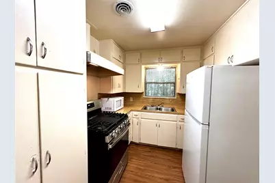 607 Bellevue Place #A, Austin, TX 78705 - Photo 25