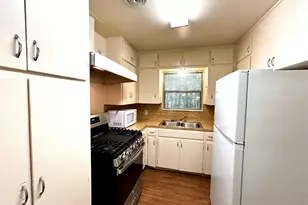 607 Bellevue Pl, Austin, TX 78705 - Photo 25