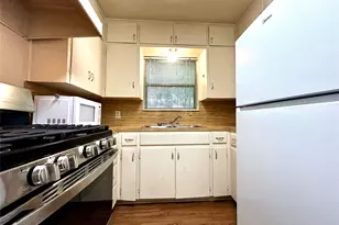 607 Bellevue Pl, Austin, TX 78705 - Photo 5
