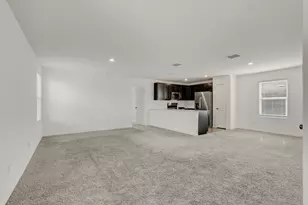 420 Halfmoon Dr, Lockhart, TX 78644 - Photo 9