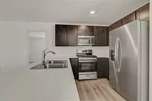 420 Halfmoon Dr, Lockhart, TX 78644 - Photo 13