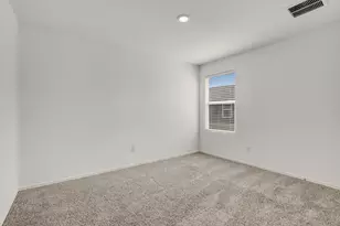 420 Halfmoon Dr, Lockhart, TX 78644 - Photo 27