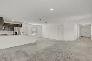 420 Halfmoon Dr, Lockhart, TX 78644 - Photo 11