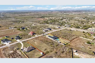 154 Burrobrush Street, Niederwald, TX 78640 - Photo 11