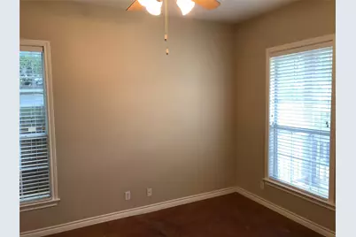 504 W North Loop Boulevard #A, Austin, TX 78751 - Photo 13