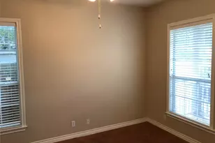 504 W N Loop Blvd, Austin, TX 78751 - Photo 13