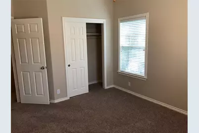 504 W North Loop Boulevard #A, Austin, TX 78751 - Photo 23