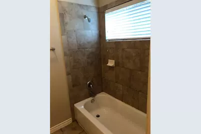 504 W North Loop Boulevard #A, Austin, TX 78751 - Photo 21