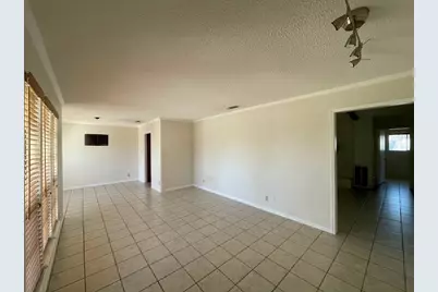 2206 Kenbridge Drive, Austin, TX 78757 - Photo 7