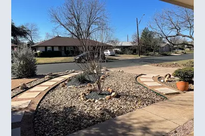 2206 Kenbridge Drive, Austin, TX 78757 - Photo 5