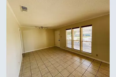 2206 Kenbridge Drive, Austin, TX 78757 - Photo 9
