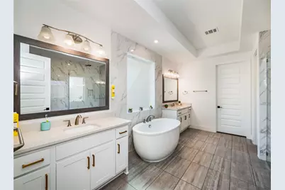 138 Yellow Bell Run, Dripping Springs, TX 78620 - Photo 13