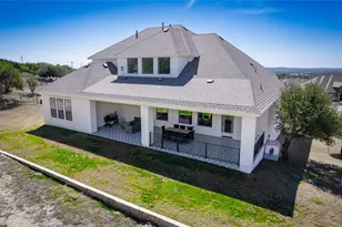 138 Yellow Bell Run, Dripping Springs, TX 78620 - Photo 37