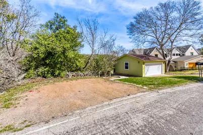 2717 Trail Of The Madrones, Austin, TX 78746 - Photo 9