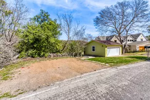 2717 Trail Of The Madrones, Austin, TX 78746 - Photo 9