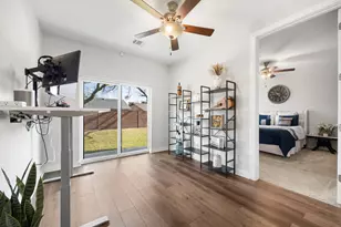 1417 Kramer Ln, Austin, TX 78758 - Photo 5