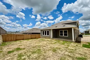 5017 Stockton Ln, Del Valle, TX 78617 - Photo 5
