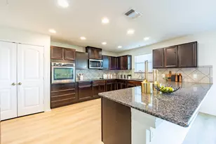 524 Carrington St, Hutto, TX 78634 - Photo 13