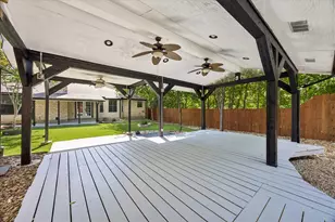1706 Davis St, Taylor, TX 76574 - Photo 15