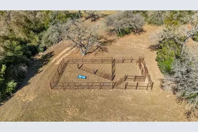 1723 County Road 305, Rockdale, TX 76567 - Photo 9