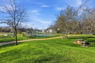 13016 Moorcroft Ln, Austin, TX 78729 - Photo 25