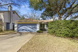 13016 Moorcroft Ln, Austin, TX 78729 - Photo 1