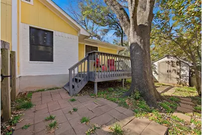13016 Moorcroft Lane, Austin, TX 78729 - Photo 25