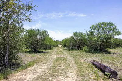 3710 Dry Creek Road, Lockhart, TX 78644 - Photo 31