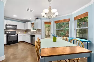 4413 Barrow Ave, Austin, TX 78751 - Photo 7