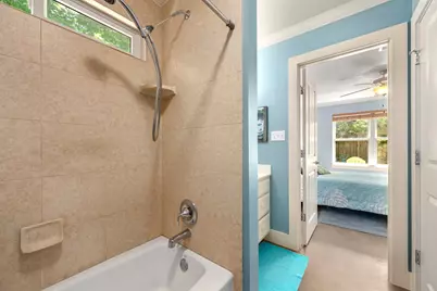 4413 Barrow Avenue, Austin, TX 78751 - Photo 11