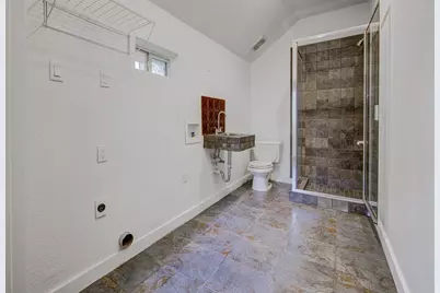 6005 Sierra Leon, Austin, TX 78759 - Photo 5