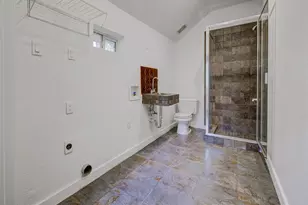 6005 Sierra Leon, Austin, TX 78759 - Photo 5