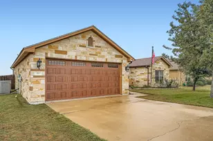 213 Western Sky Trail, Jarrell, TX 76537 - Photo 5