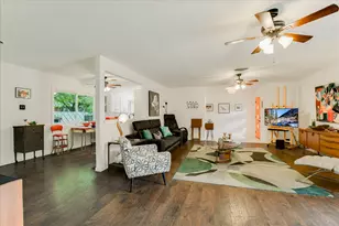 1601 E 19th St, Georgetown, TX 78626 - Photo 7