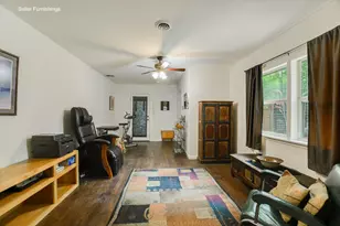 1601 E 19th St, Georgetown, TX 78626 - Photo 9