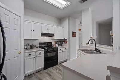 1814 Rosenborough Lane N, Round Rock, TX 78665 - Photo 5